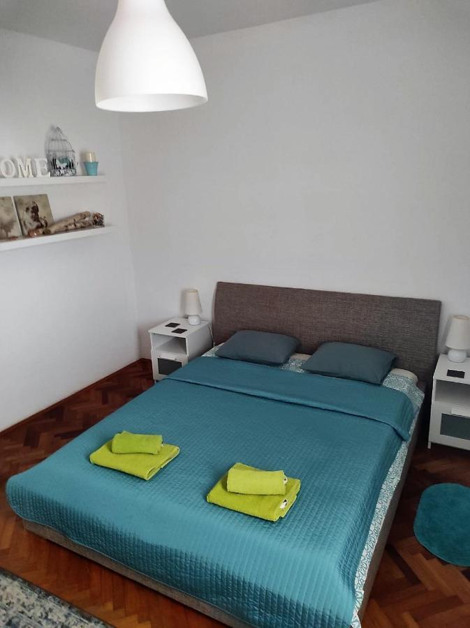 Lumar Holidays And Apartments Preko Esterno foto